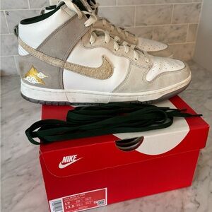 Nike Dunk HI PRM, men’s size 12, summit white